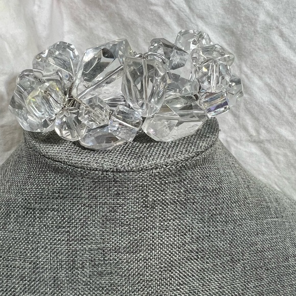 Crystal Bengal Cuff Made Using Non Tarnishing Wire & Silver Plated Bead Caps. - Picture 2 of 7